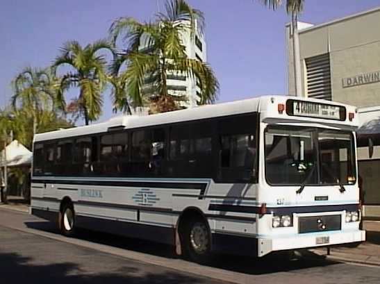 Buslink Mercedes OH1418 Volgren 137